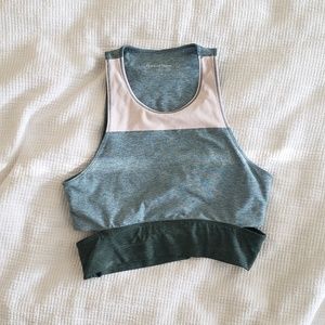 Outdoor Voices tri-tone backslash crop